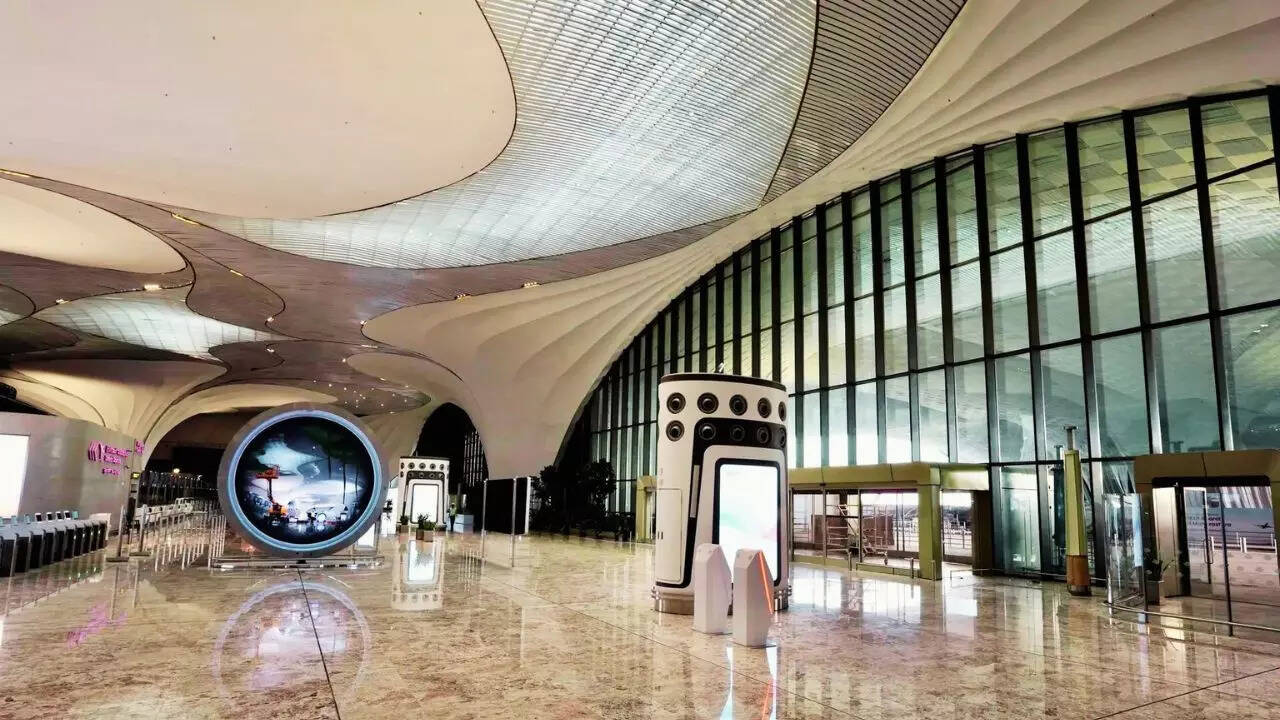 Modern GFRC GFRG GFRP Facade Solutions